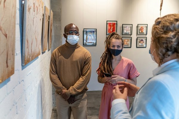 What are the best historical walking tours available in the historic city of York?